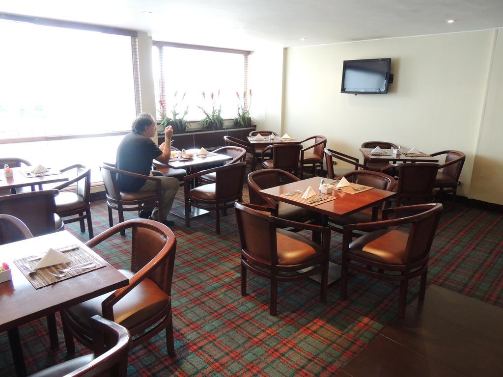 Hotel 51 Plaza Bogotá Oda fotoğraf